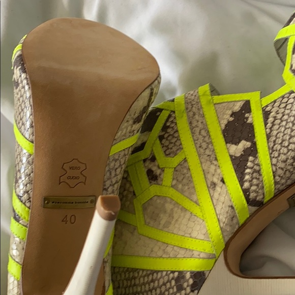 Suecomma Bonnie HEELS - Picture 3 of 3